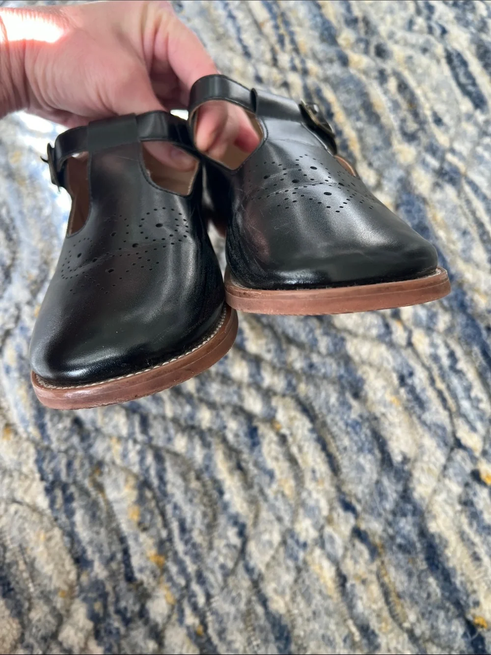 Otter Momp Oxford Mary Jane sandals school uniform size 2 black